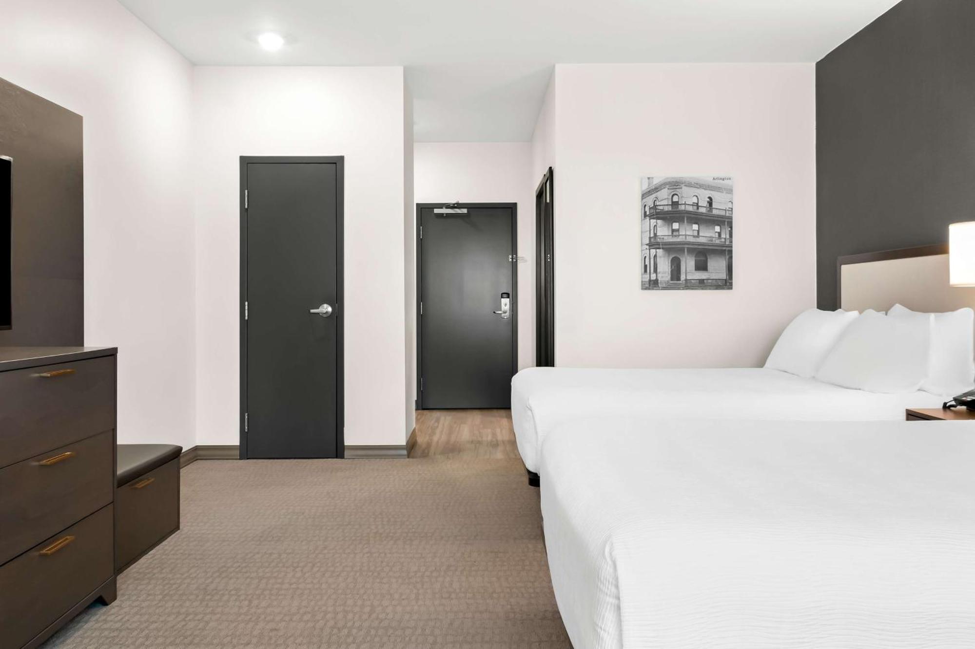 Best Western Plus Morden Exterior foto