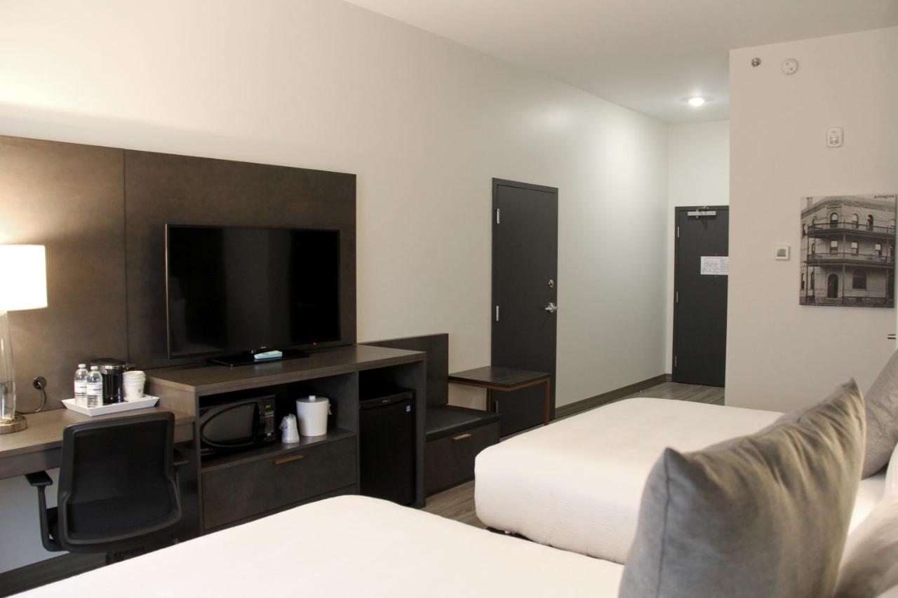 Best Western Plus Morden Exterior foto